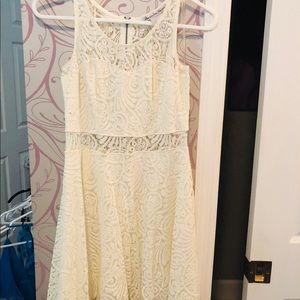 White Lace Dress (Size Small)